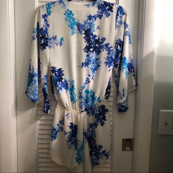 OLIVACEOUS short floral romper - Picture 2 of 4